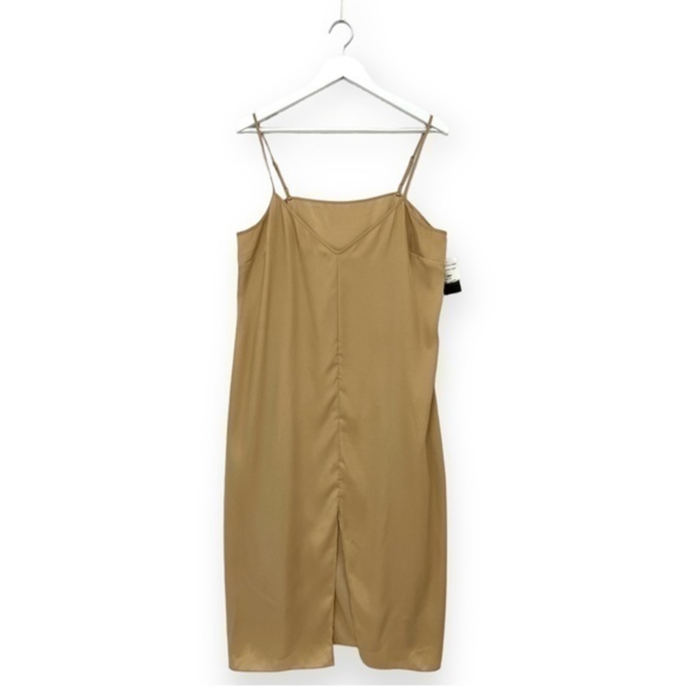 New Vince Slip Separated from original garment Women’s Size 14 NWOT